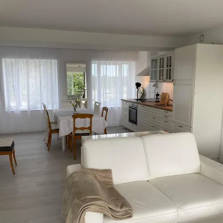 Strandresidenz Strandlaeufer J41 Binz